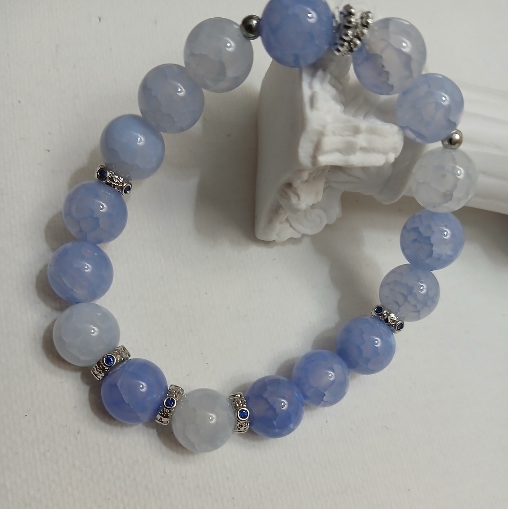 Elegant Blue and White Beaded Bracelet